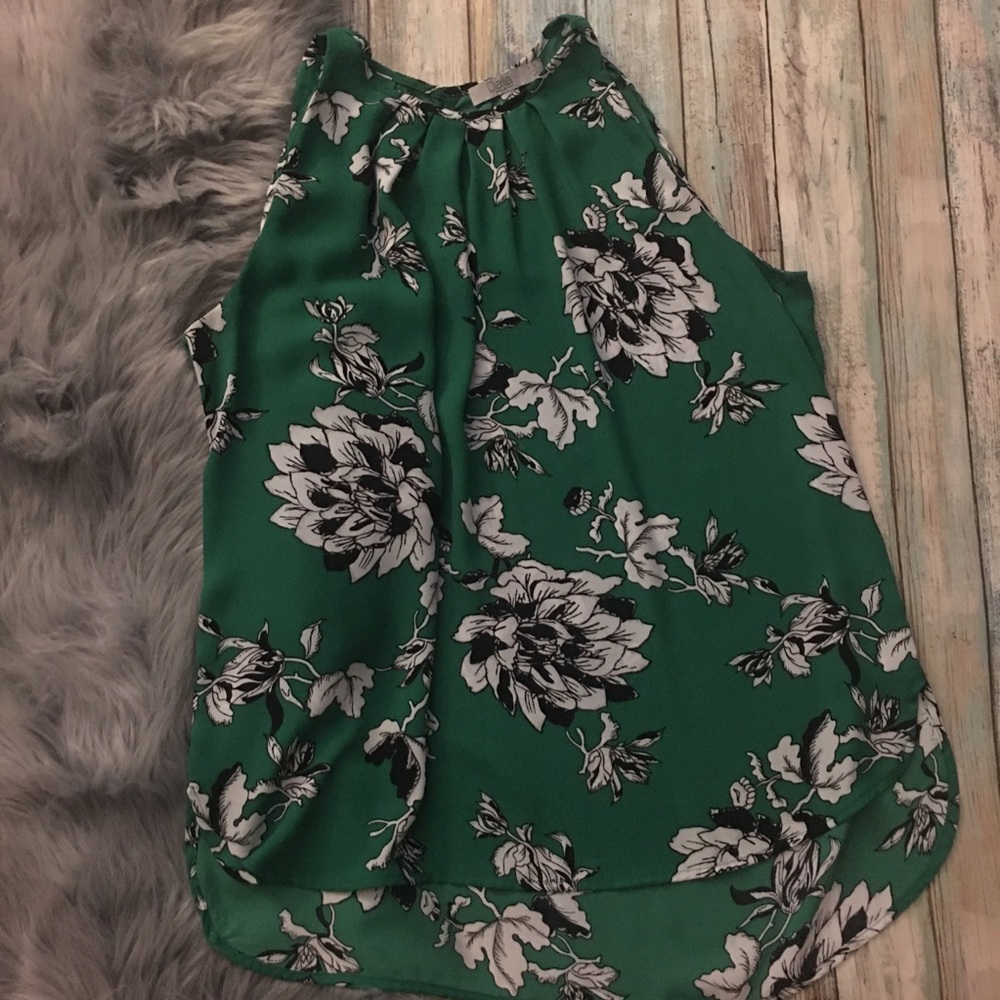 Neck high tank